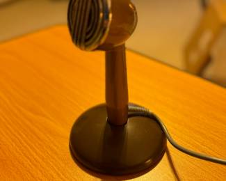 1950s Vintage Astatic 200s Fat Boy Style Tabletop Microphone