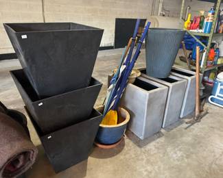 Large Plant Holders & Garage Items