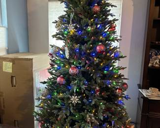 7-1/2 Foot LED Tree