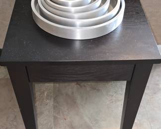 Round Mirror Decor - Side Table