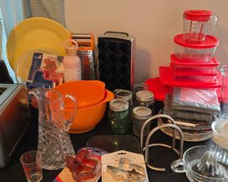 Kitchen Items 