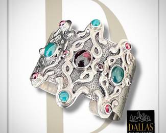 !•!ATTENTION!•! This home is equipped with a monitored alarm system and surveillance equipment. Any and all (if present) higher end items, jewelry and precious metals have been removed and will be brought in on the morning of sale.. thank you!