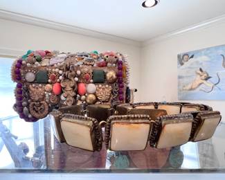 !•!ATTENTION!•! This home is equipped with a monitored alarm system and surveillance equipment. Any and all (if present) higher end items, jewelry and precious metals have been removed and will be brought in on the morning of sale.. thank you!