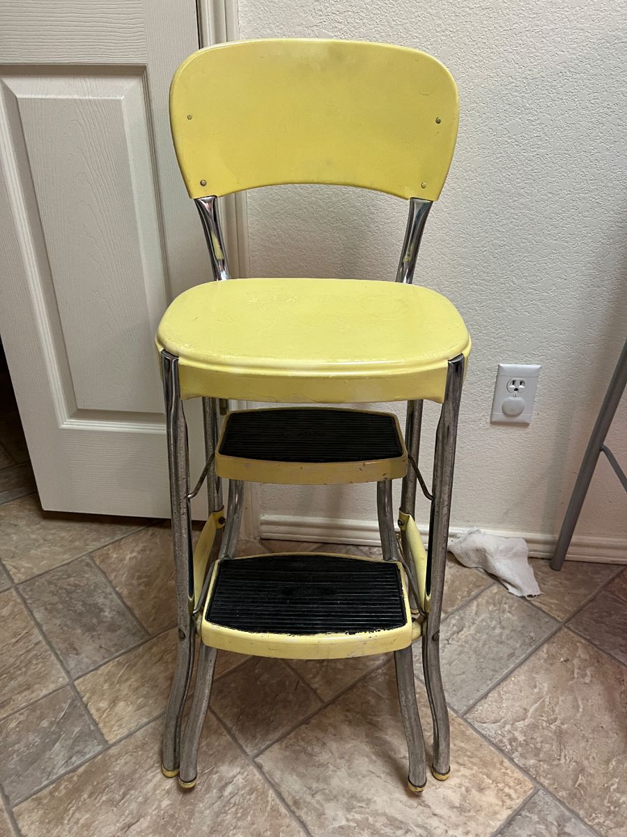 COSCO KITCHEN STEPSTOOL /chair