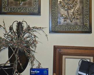 Lots of really neat Wall decor