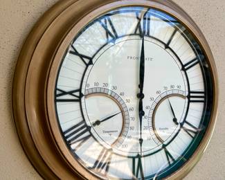 Frontgate Clock