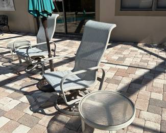 Patio Furniture, Chairs & End Tables
