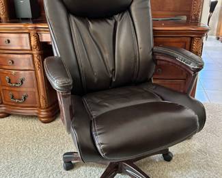 Staples Westcliffe Office Chair