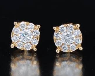 A Pair of Diamond Cluster Earrings 