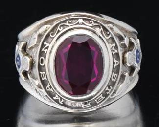 Masonic Gold and Synthetic Ruby Ring 