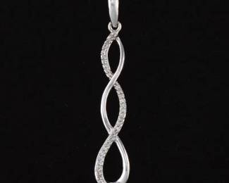 Ladies Gold and Diamond Pendant 