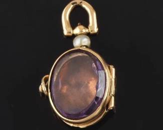 Vintage Gold Amethyst Fob 