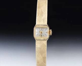 Ladies LeCoultre Swiss 14K Gold Manual Dress Watch 