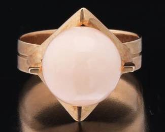 Ladies Retro Gold and Angel Skin Coral Ring 