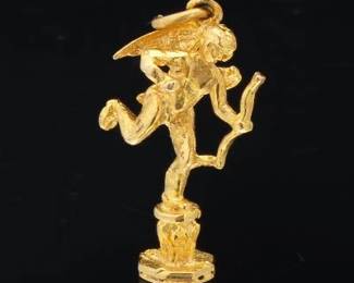 Vinate Gold Cherub Charm 