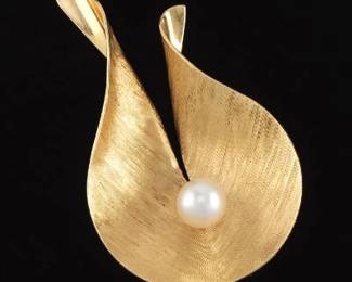 Ladies Vintage Gold and Pearl Abstract Pin Brooch 