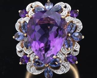 Ladies Amethyst and Gold Cocktail Ring 