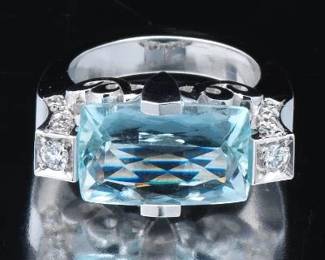 Ladies Gold, Aquamarine and Diamond Ring 