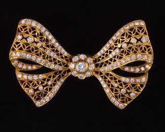 Ladies Exquisite Gold and Diamond Bowtie Pin Brooch 