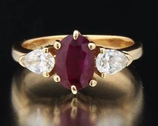 Burmese 2.02 Carat Ruby and Diamond Ring, GIA Report 