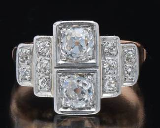 Ladies Antique Gold and Diamond Ring 