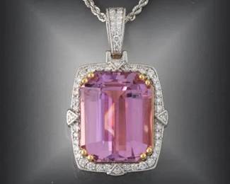 Beautiful 25.35 Carat Kunzinte and Diamond Pendant on Chain, GIA Report 