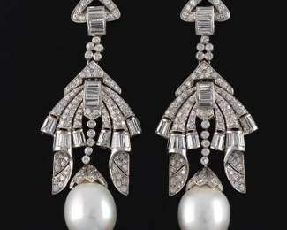 Ladies Spectacular Mid Century Pair of Gold, Pearl and Diamond Earrings 
