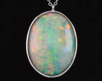 Ladies Italian Gold and Opal Pendant on Chain 