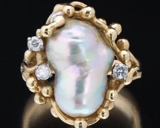 Ladies Gold, Baroque Pearl and Diamond Ring 