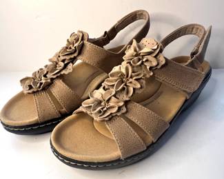 Women's Shoes (most size 6.5-7.5)