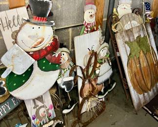 Assorted Outdoor Decorations