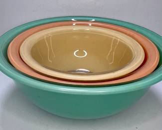 Pyrex Mixing Bowl Set