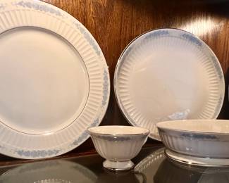 Flintridge China Dish Set