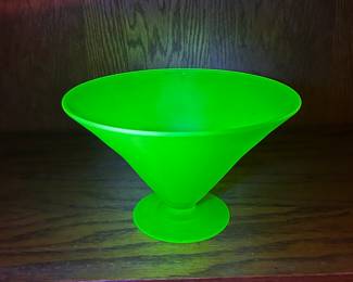 Uranium glass compote