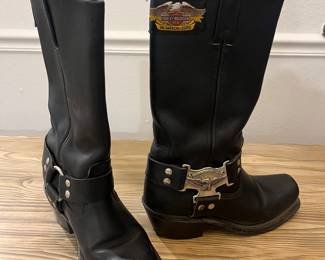 Women's Harley Davidson Leather Boots, Size 6M