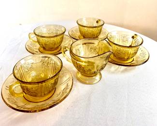Sharon Cabbage Rose by Federal Glass Co., 24 pieces.