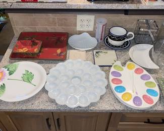 Serving platters for daily and holiday use