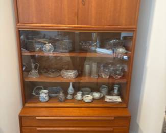 WK MOBEL CABINET