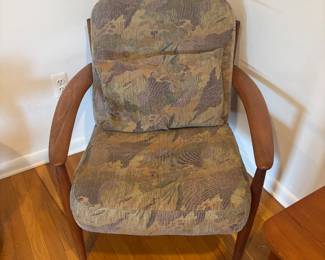 PAIR OF GRETE JALK LOUNGE /EASY CHAIRS