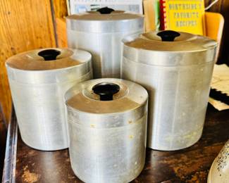 Metal Canisters