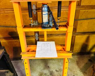Northern Industries 12 Ton Press