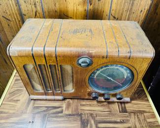 Tube Radio