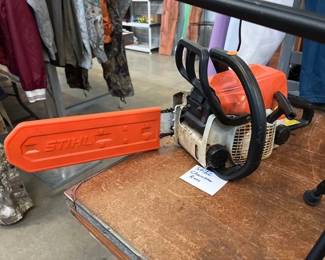 CHAINSAW