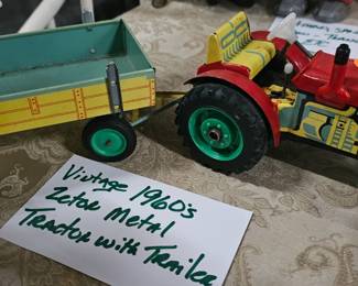 VINTAGE 1960'S METAL TRACTOR WITH TRAILER