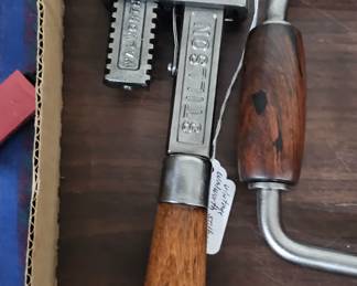 PIPE WRENCH