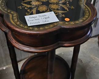 SMALL TABLE