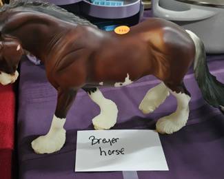 BREYER HORSE