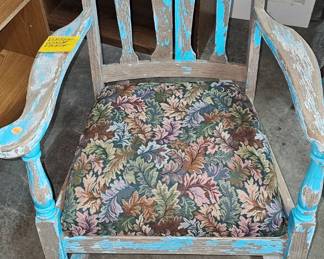 ROCKING CHAIR