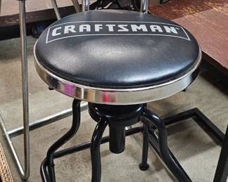 CRAFTSMAN WORK STOOL