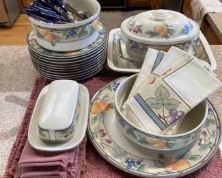 Mikasa Intaglio Garden Harvest Dishes